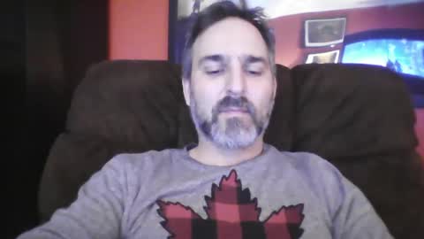 Snapshot of beardedambition chatting on 01.18.25 beardedambition online show from 01.18.25