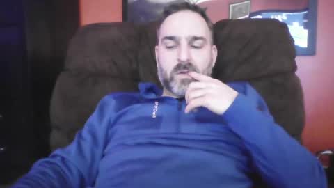 Snapshot of beardedambition chatting on 01.28.25 beardedambition online show from 01.28.25