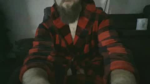 Snapshot of beardedstud4u chatting on 01.15.25 beardedstud4u online show from 01.15.25