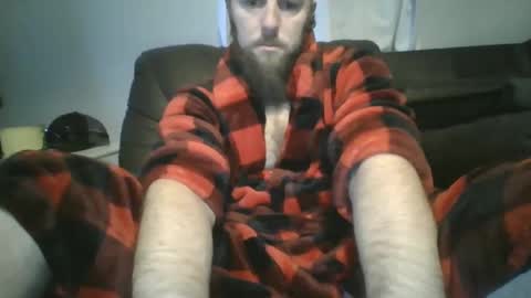 Snapshot of beardedstud4u chatting on 01.20.25 beardedstud4u online show from 01.20.25