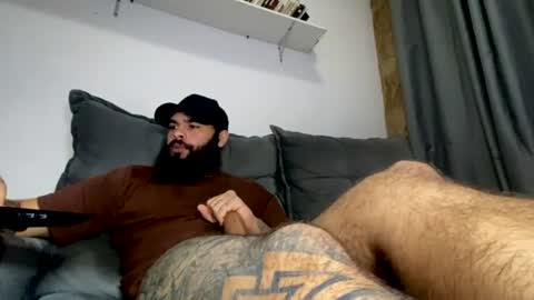 Snapshot of beardmax chatting on 07.07.26 Min online show from 07.07.26
