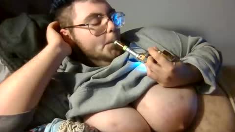 Snapshot of bearmoon820430 chatting on 10.01.25 bearmoon820430 online show from 10.01.25