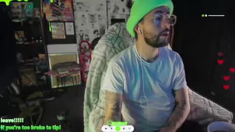 Snapshot of beastbxy chatting on 01.30.25 beast bxy online show from 01.30.25