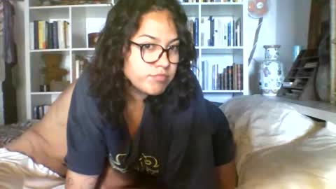 Snapshot of beasts_little_beauty chatting on 09.28.25 Beast And His Beauty online show from 09.28.25