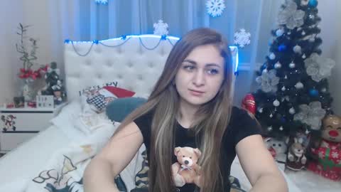 Snapshot of beataangel chatting on 01.16.25 beataangel online show from 01.16.25