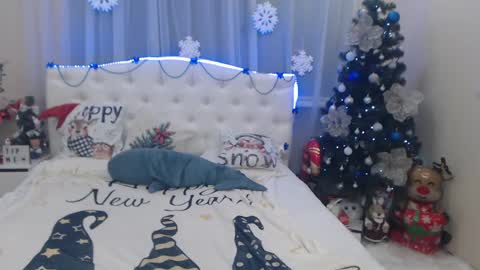 Snapshot of beataangel chatting on 01.17.25 beataangel online show from 01.17.25