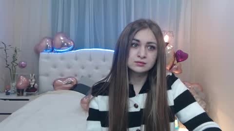 Snapshot of beataangel chatting on 02.11.25 beataangel online show from 02.11.25