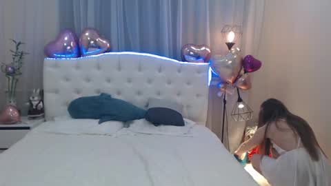 Snapshot of beataangel chatting on 03.10.25 beataangel online show from 03.10.25