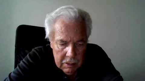 Snapshot of beatli chatting on 11.19.25 Beat online show from 11.19.25