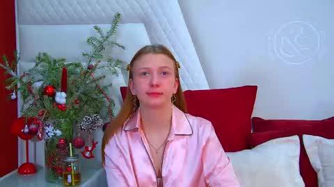 Snapshot of beatricebinoche chatting on 01.09.26 Beatrice online show from 01.09.26