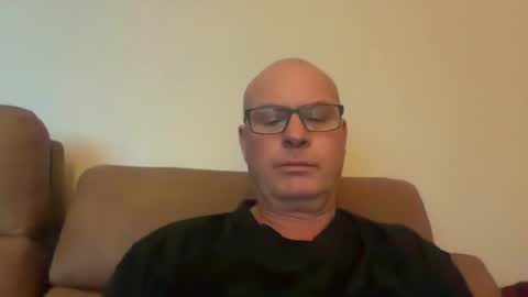 Snapshot of beatsboy87 chatting on 06.18.26 beatsboy87 online show from 06.18.26