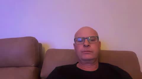 Snapshot of beatsboy87 chatting on 06.21.26 beatsboy87 online show from 06.21.26