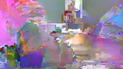 Snapshot of beautie699392 chatting on 11.28.25 Lil stunner online show from 11.28.25