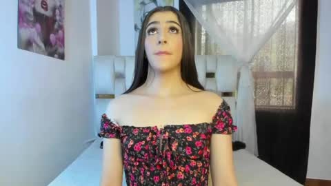 Snapshot of beautiful_doll888 chatting on 04.24.26 Valeria online show from 04.24.26
