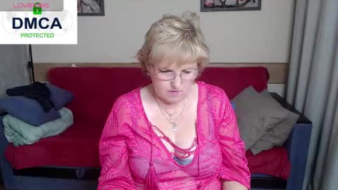 Snapshot of beautiful_lina7 chatting on 11.30.25 your Lana online show from 11.30.25