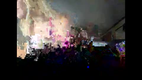 Julie Nicole online show from 01.11.25