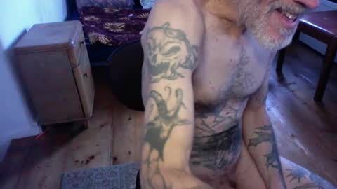 beautifulworld33 online show from 02.18.25