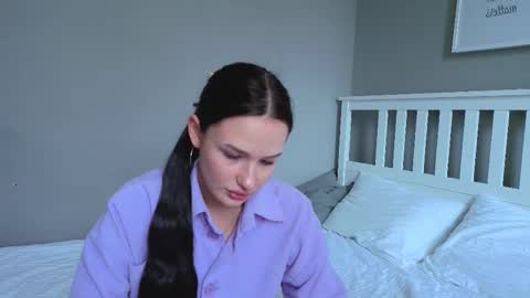 beauty_crown_baby online show from 10.21.25