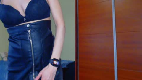 Snapshot of beauty_fruity chatting on 02.24.25 Maria online show from 02.24.25