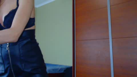 Snapshot of beauty_fruity chatting on 02.24.25 Maria online show from 02.24.25