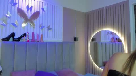 Chantall online show from 02.11.26