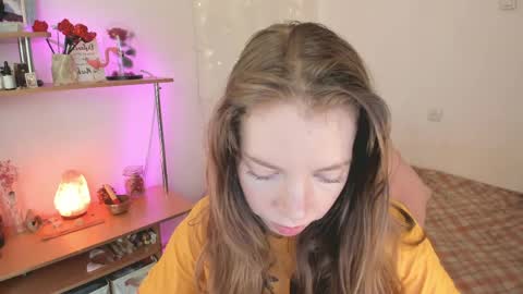 Snapshot of beautyeliise chatting on 05.25.26 Eliise online show from 05.25.26