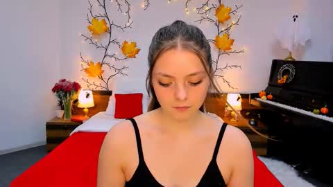 Snapshot of beautyfrominside chatting on 10.29.25 Gloria online show from 10.29.25