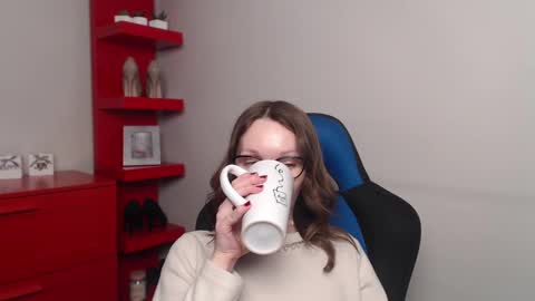 Zoe online show from 02.21.25