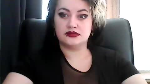 Snapshot of becasmith chatting on 02.21.25 Becca-Van-Boa online show from 02.21.25