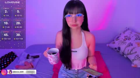 Snapshot of becca_be_ chatting on 03.12.25 Becca is here online show from 03.12.25