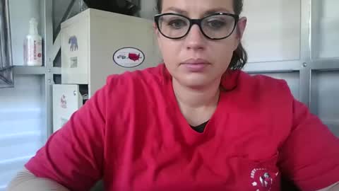 beccabee37 online show from 02.09.26