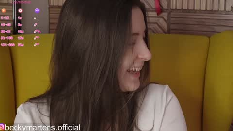 BeckyMartens come join me on    while im offline here  online show from 02.22.26