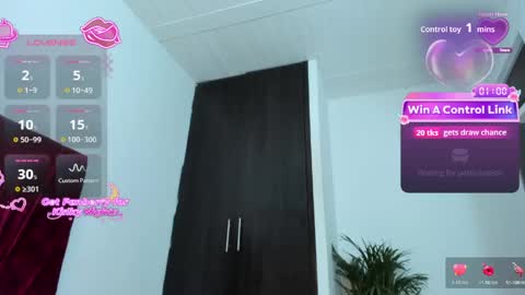 Snapshot of beckyrogue_44 chatting on 05.05.26 beckyrogue_44 online show from 05.05.26