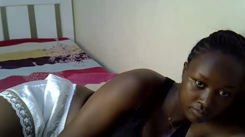 Snapshot of bedmaster_d chatting on 10.23.25 bedmaster_d online show from 10.23.25