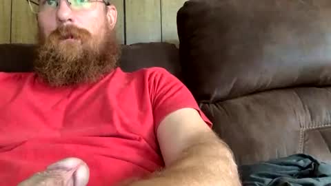 Snapshot of beeffarmer420 chatting on 07.20.26 beeffarmer420 online show from 07.20.26