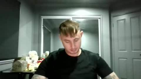 beelzebubxo online show from 11.10.25