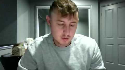 beelzebubxo online show from 11.12.25