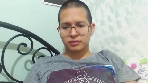 Snapshot of beentage chatting on 12.16.25 Alex online show from 12.16.25