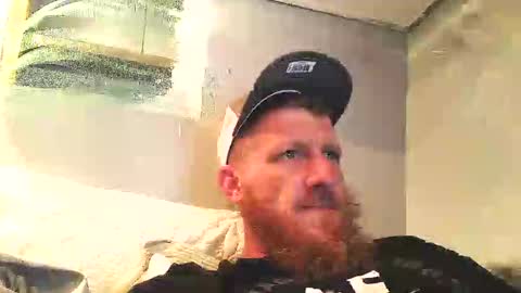 Snapshot of begme88 chatting on 10.18.25 begme88 online show from 10.18.25