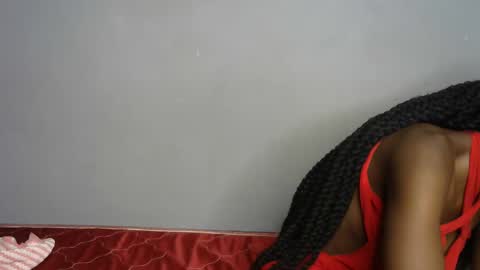 Snapshot of beib_love chatting on 12.01.24 beib_love online show from 12.01.24