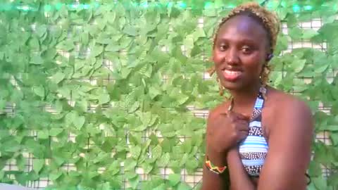 Snapshot of beib_love chatting on 09.16.25 beib_love online show from 09.16.25