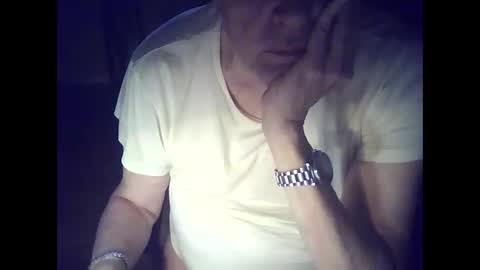 Snapshot of bekklove1 chatting on 11.22.25 bekklove1 online show from 11.22.25