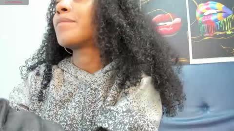 Snapshot of belen10 chatting on 11.15.25 Belen online show from 11.15.25