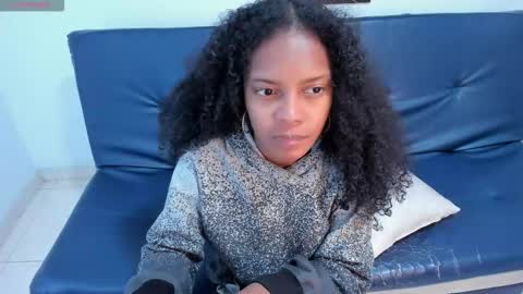 Snapshot of belen10 chatting on 11.23.25 Belen online show from 11.23.25