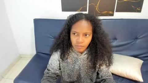 Snapshot of belen10 chatting on 11.28.25 Belen online show from 11.28.25