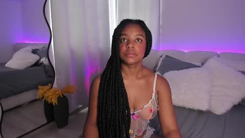 Snapshot of belkis_mills chatting on 12.20.24 Belkis online show from 12.20.24