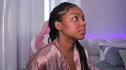 Snapshot of belkis_mills chatting on 01.06.25 Belkis online show from 01.06.25