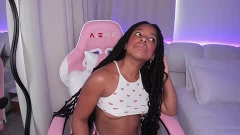 Snapshot of belkis_mills chatting on 02.13.25 Belkis online show from 02.13.25