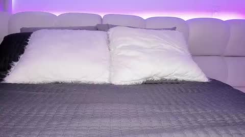 Snapshot of belkis_mills chatting on 02.18.25 Belkis online show from 02.18.25