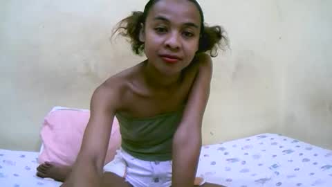 bella193999 online show from 11.09.25